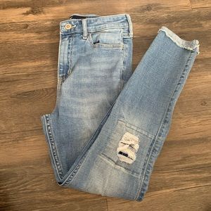 Hollister 1R high rise crop super skinny jeans